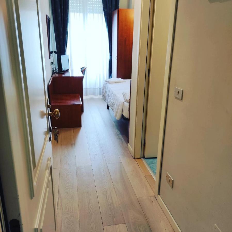 Hotel Laura Rome Luaran gambar