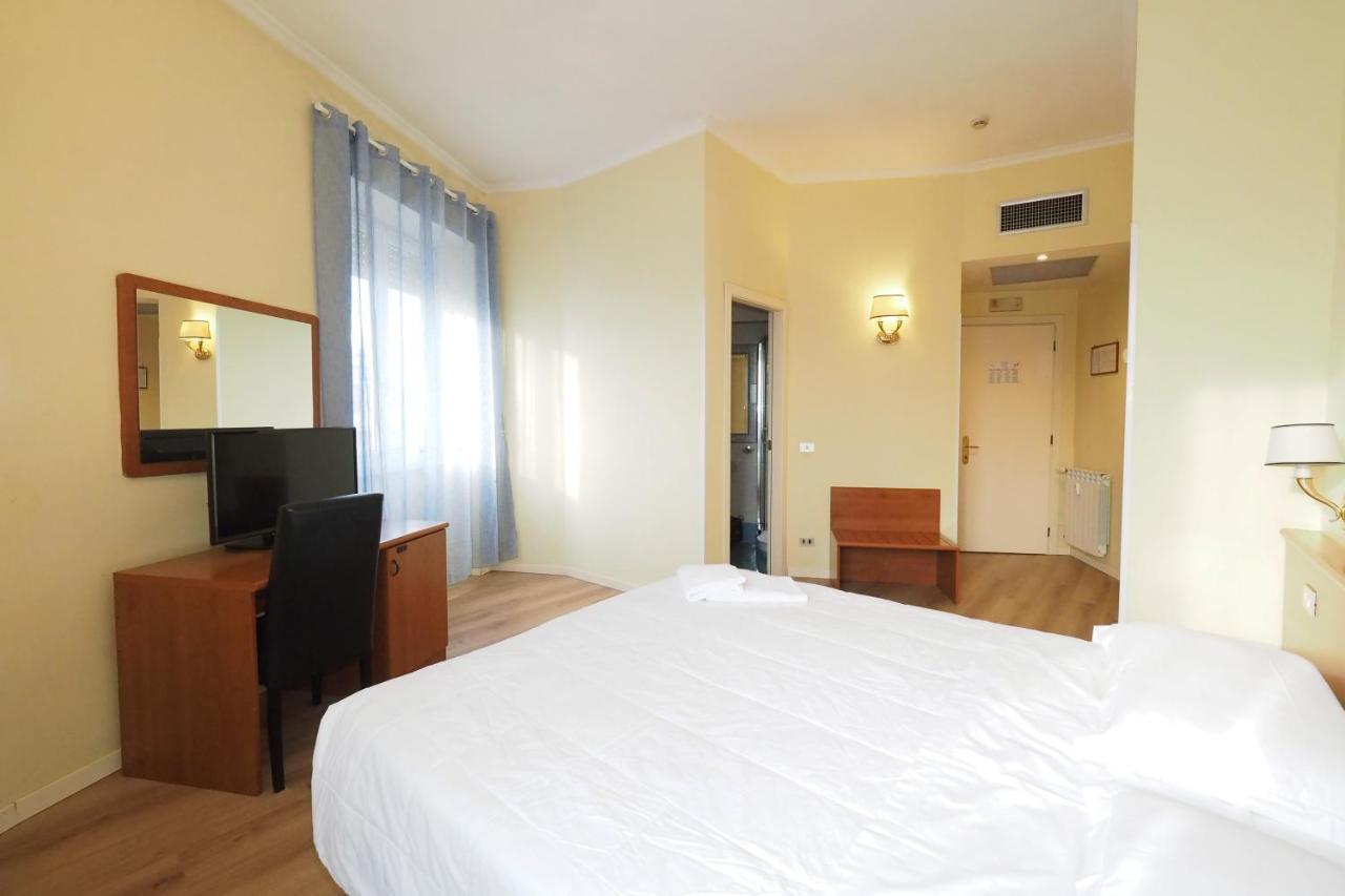 Hotel Laura Rome Luaran gambar