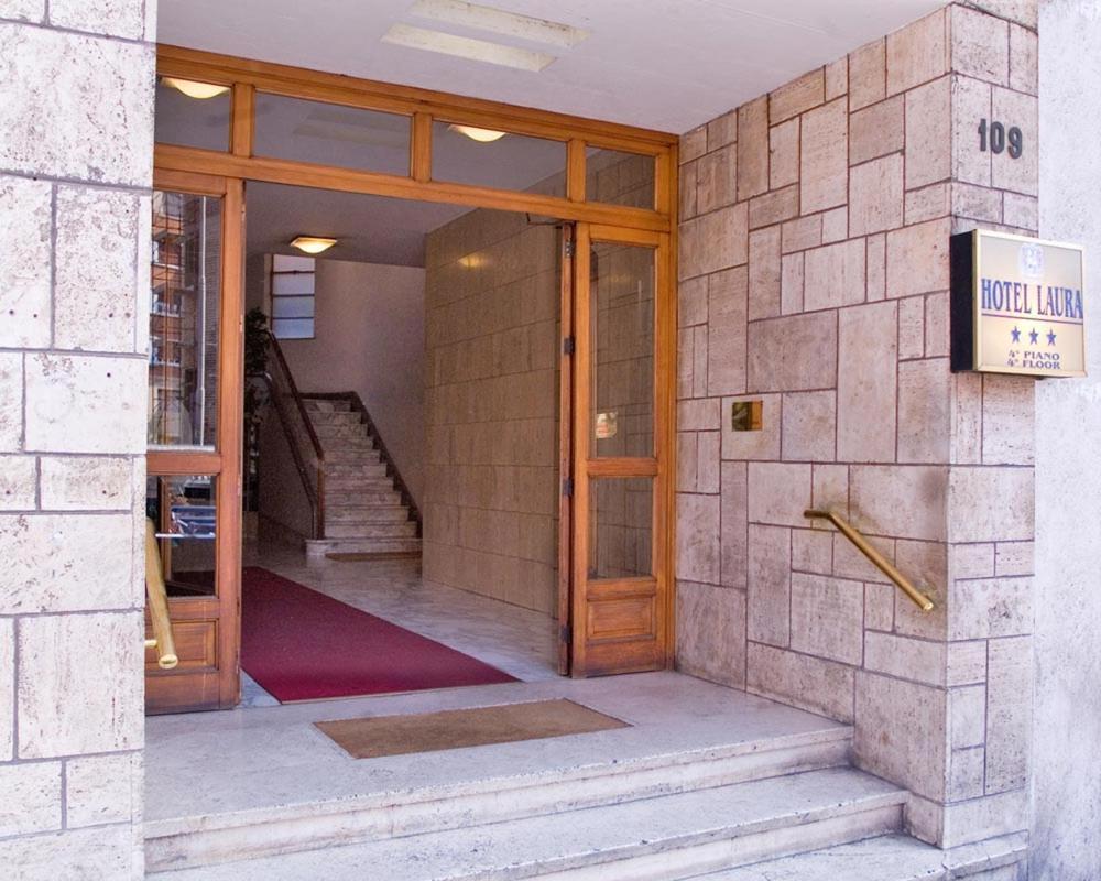 Hotel Laura Rome Luaran gambar