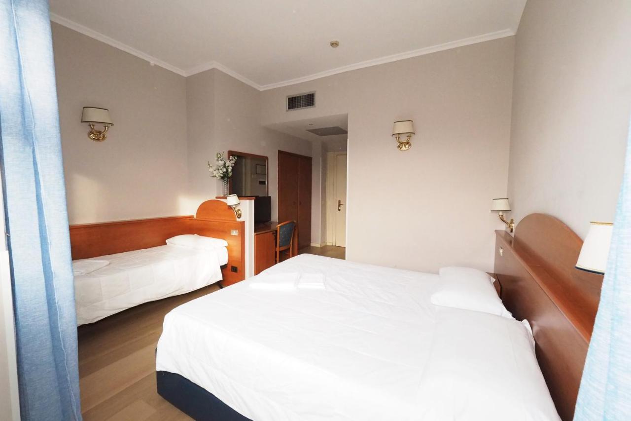 Hotel Laura Rome Luaran gambar