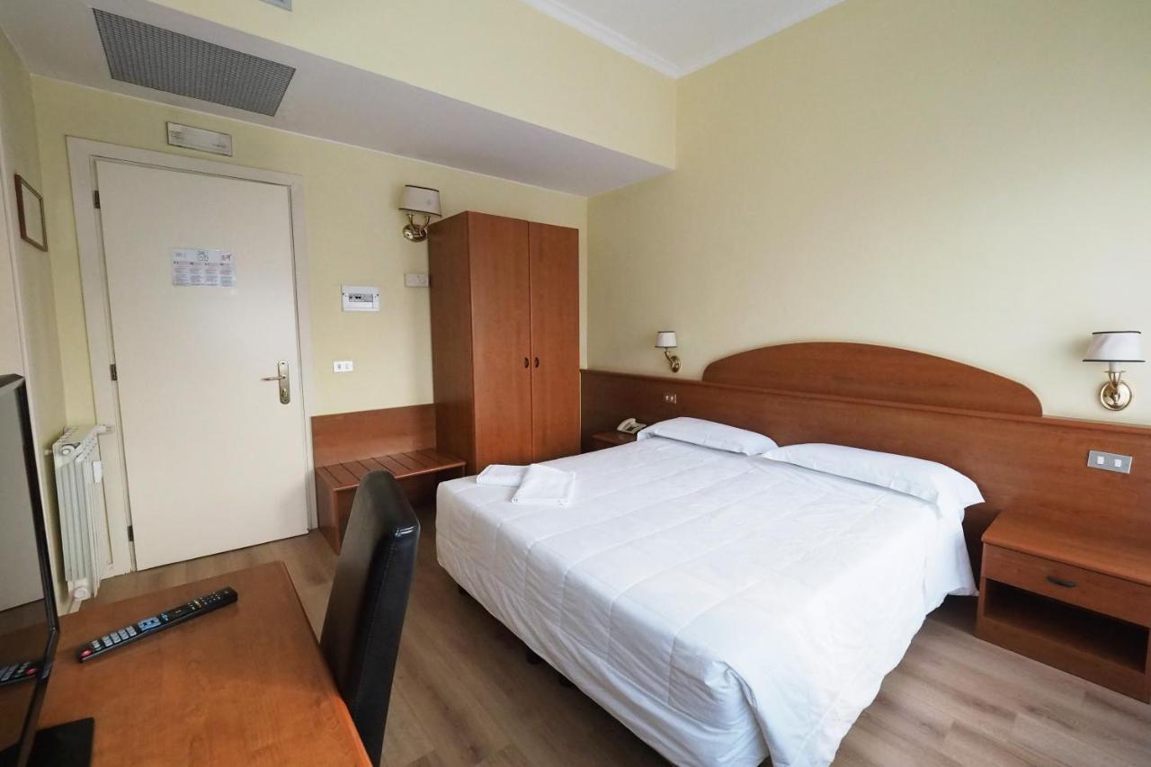 Hotel Laura Rome Luaran gambar